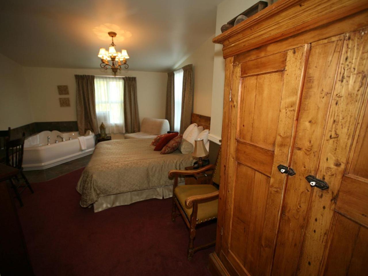 Auberge de La Tour du Lac Sainte-Agathe-des-Monts Extérieur photo