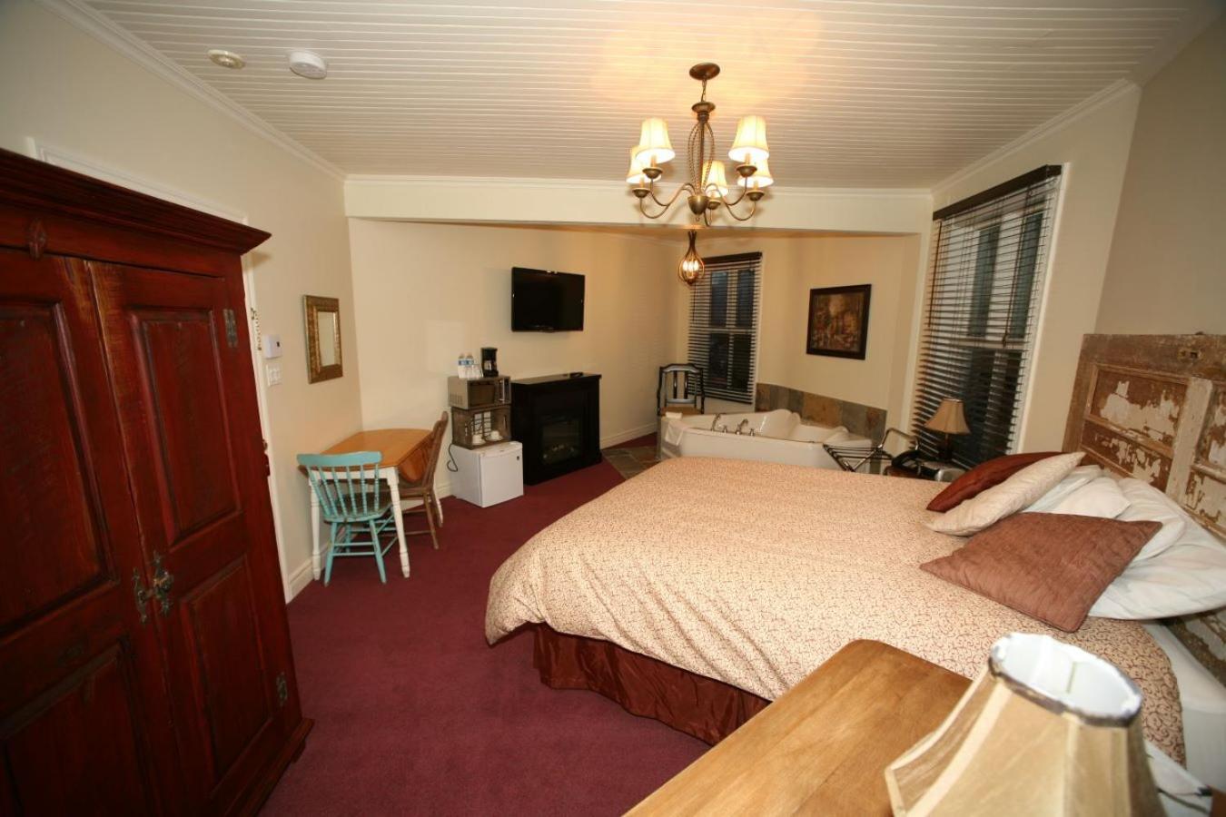 Auberge de La Tour du Lac Sainte-Agathe-des-Monts Extérieur photo