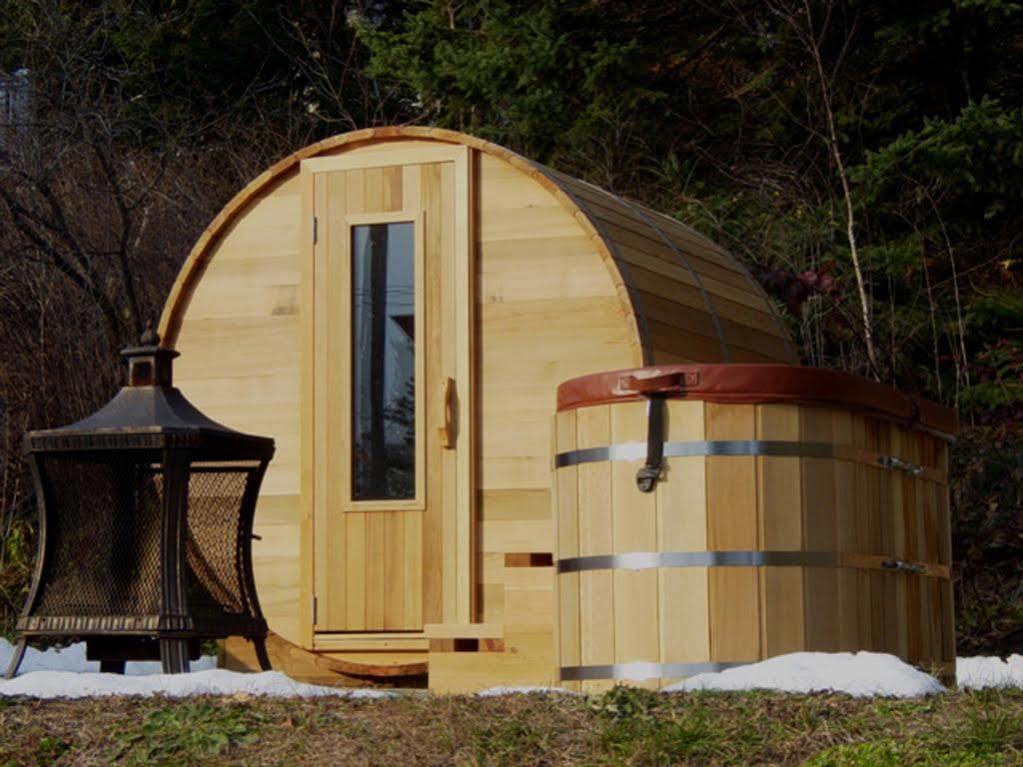 Auberge de La Tour du Lac Sainte-Agathe-des-Monts Extérieur photo